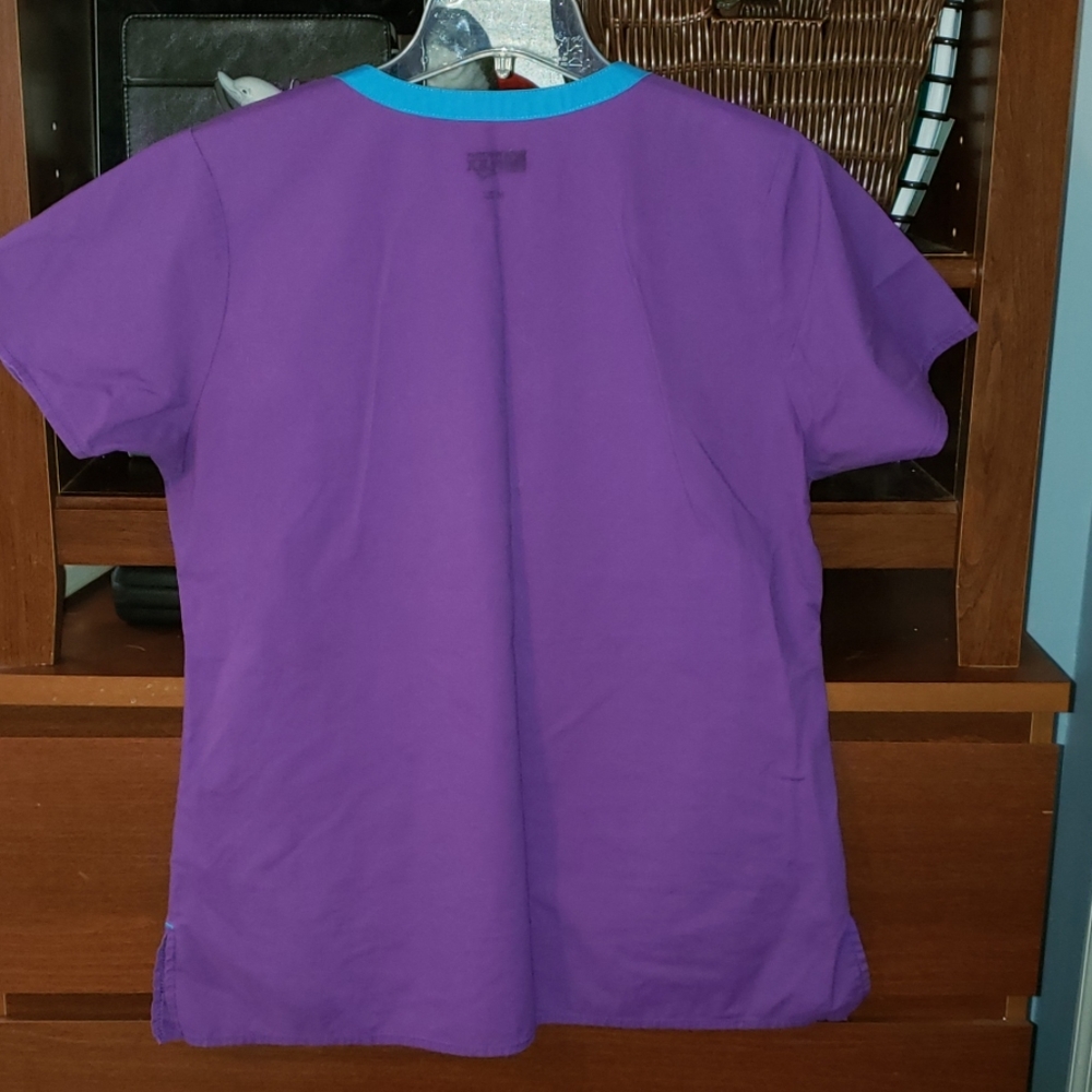 Wonderwink Scrub Top medium - Picture 2 of 2